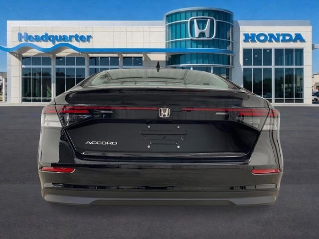 New 2026 Crystal Black Pearl Honda SE image 4