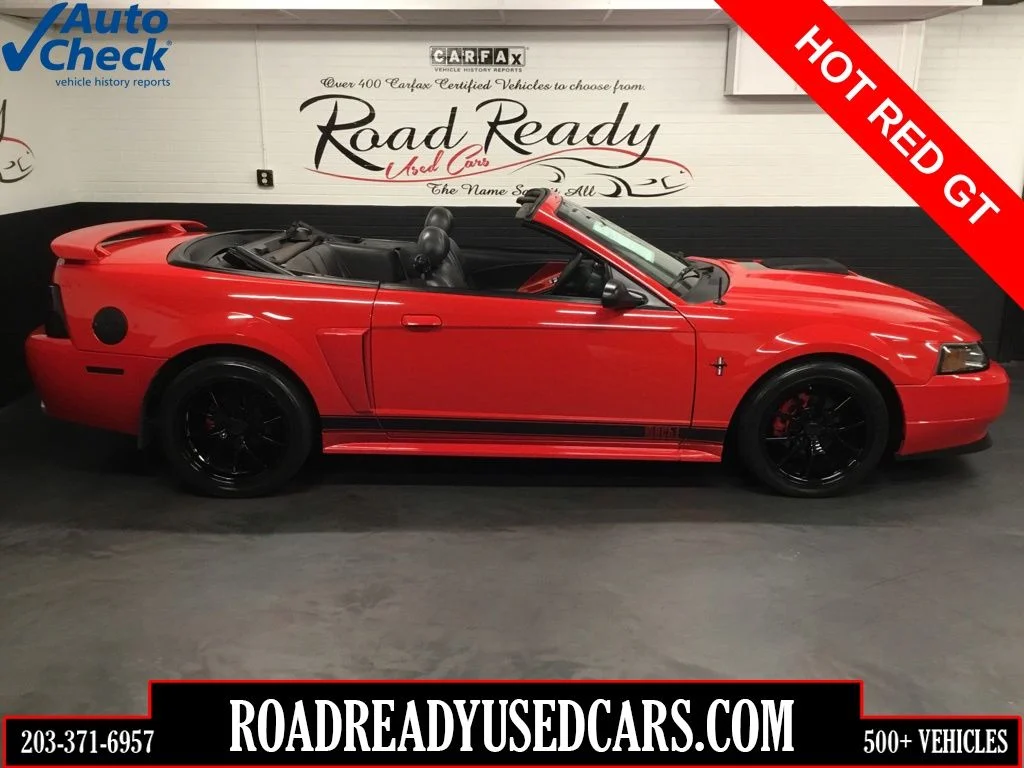 2004 Ford Mustang