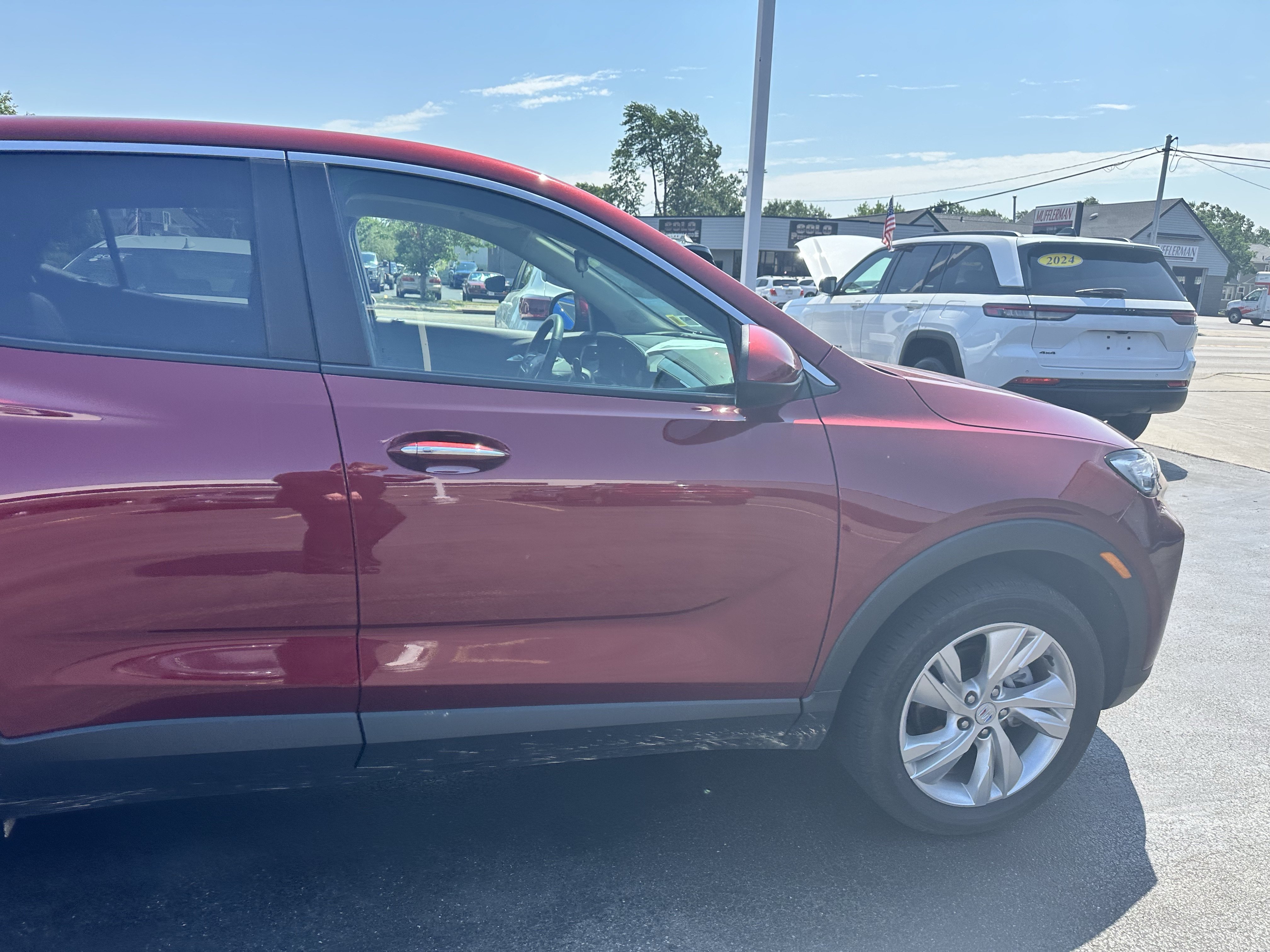 Used 2024 Cinnabar Metallic Buick Preferred image 10