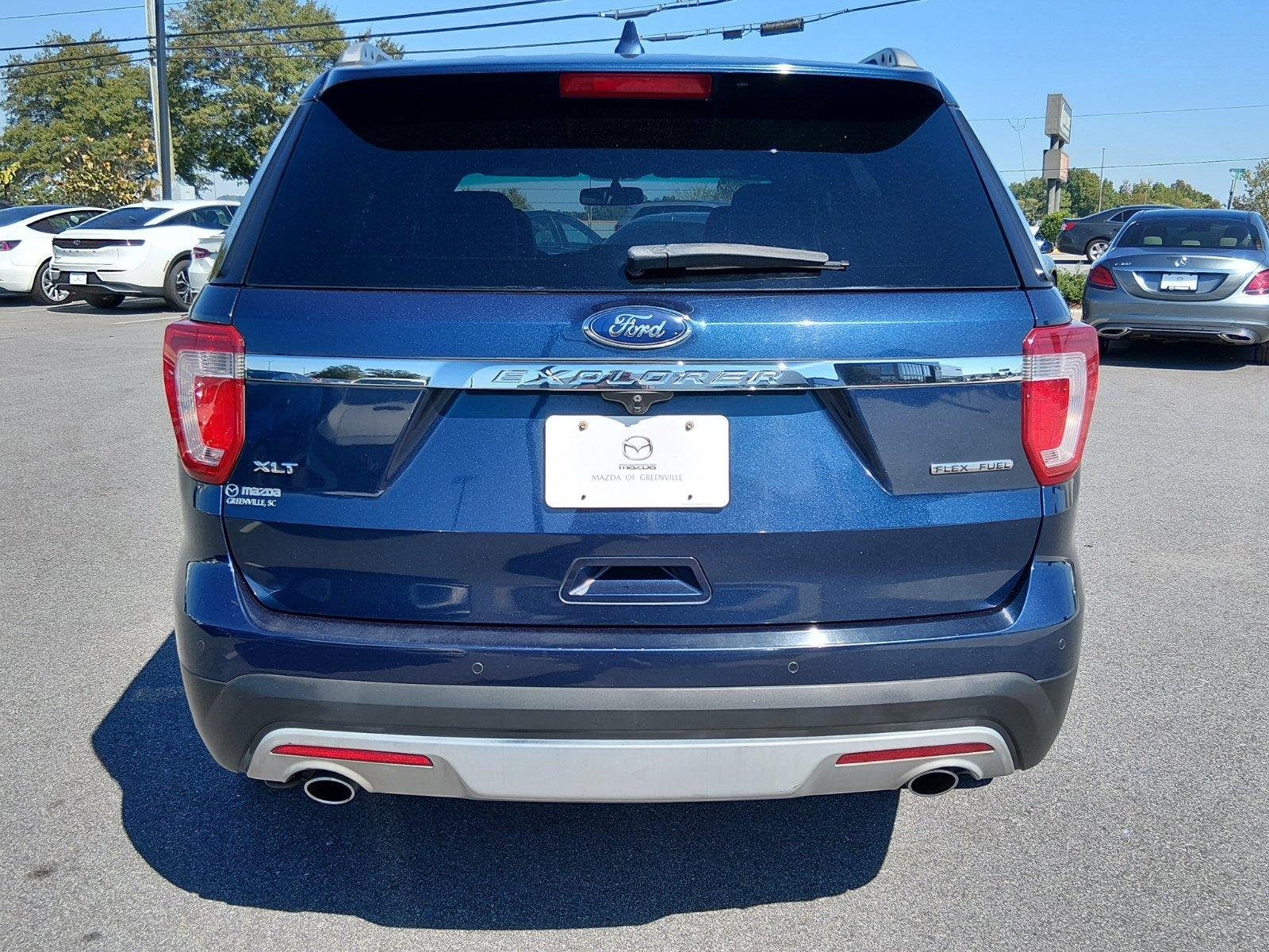 Used 2016 Blue Jeans Ford XLT image 4
