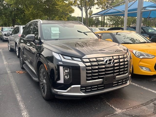 Used 2023 Abyss Black Pearl Hyundai Calligraphy image 1