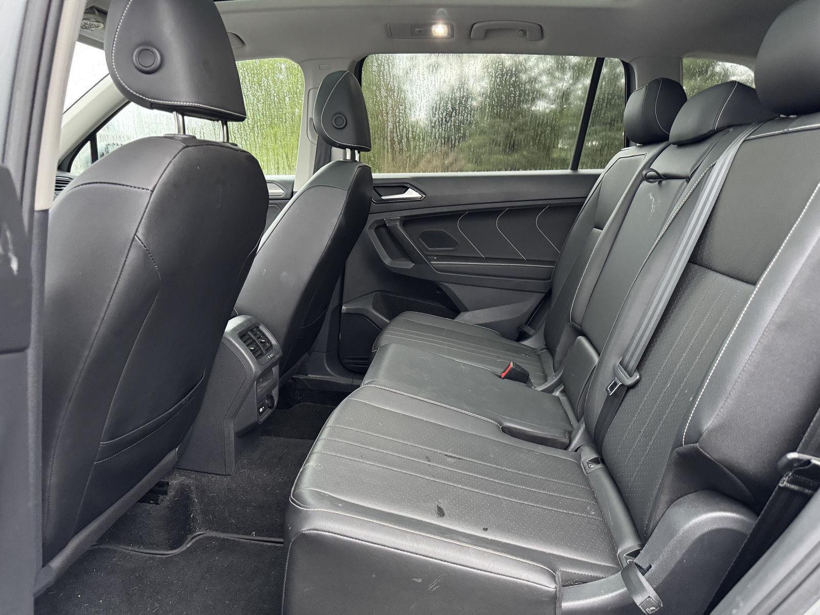 Used 2023 Pyrite Silver Metallic Volkswagen SE image 10