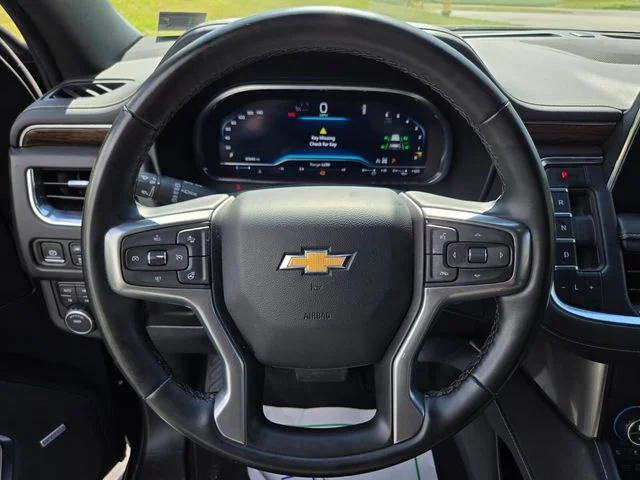 Used 2023 Gray Chevrolet Premier image 31