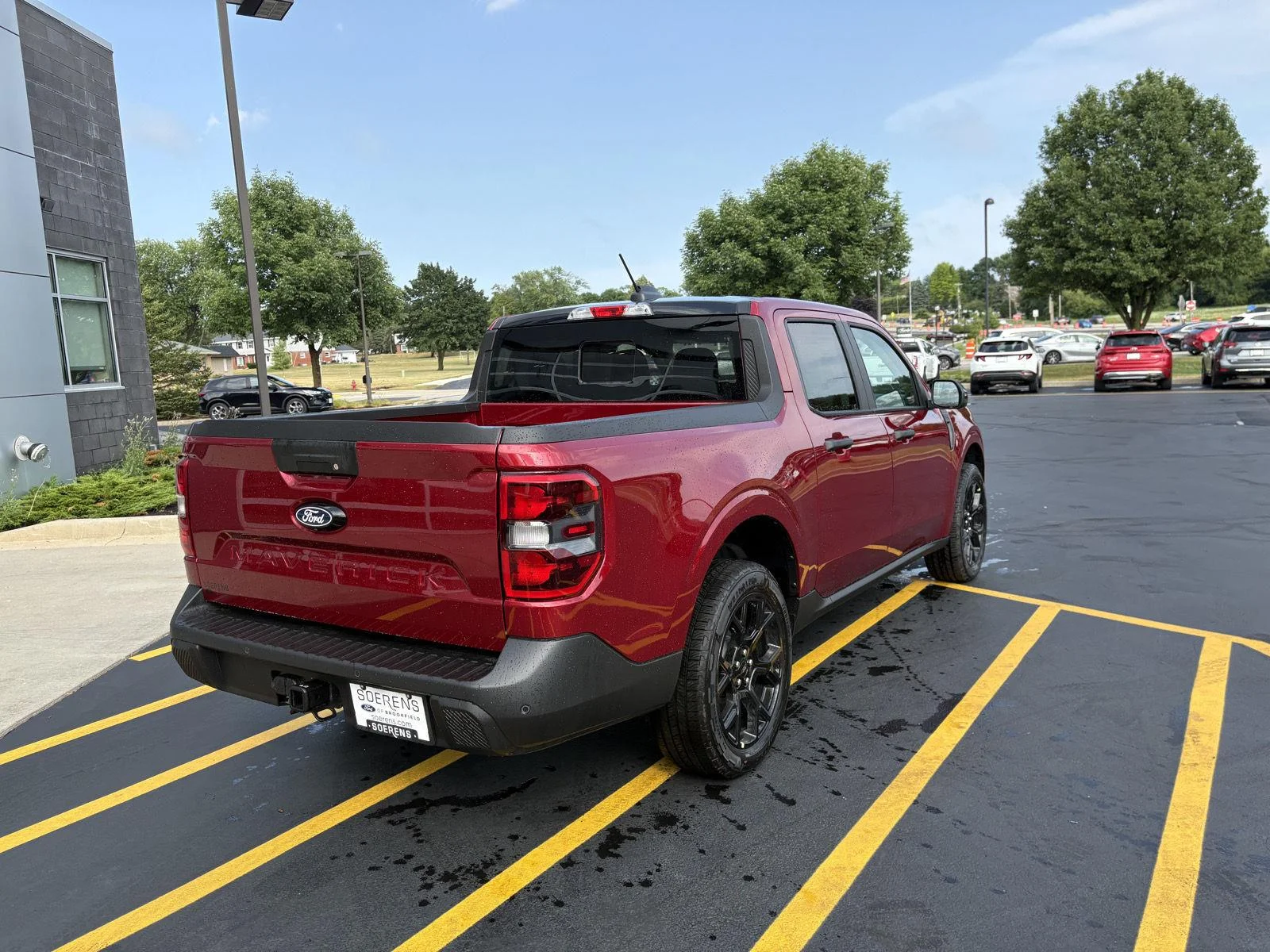 New 2026 Ruby Red Metallic Tinted Clearcoat Ford XLT image 6