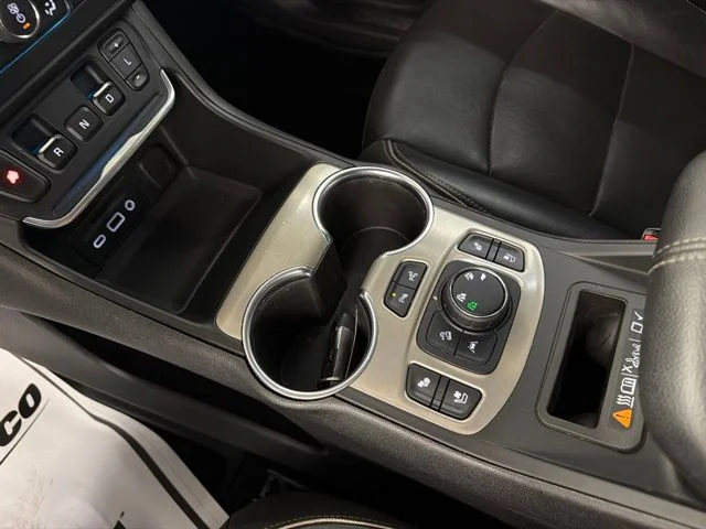 Used 2018 Black GMC Denali image 23