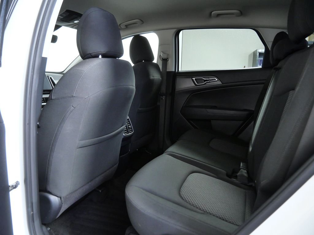 Used 2023 White Kia LX image 12