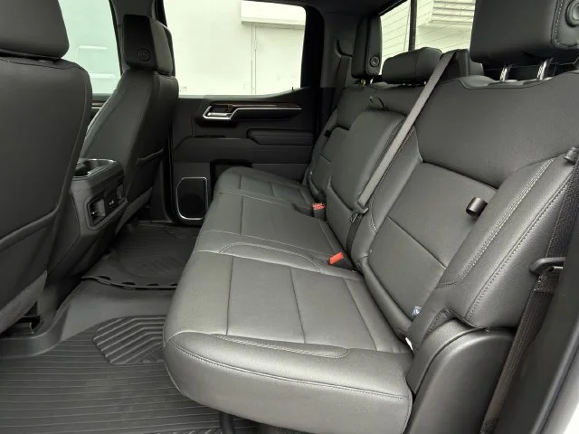 2026 Chevrolet Silverado 1500 LT - Photo 18