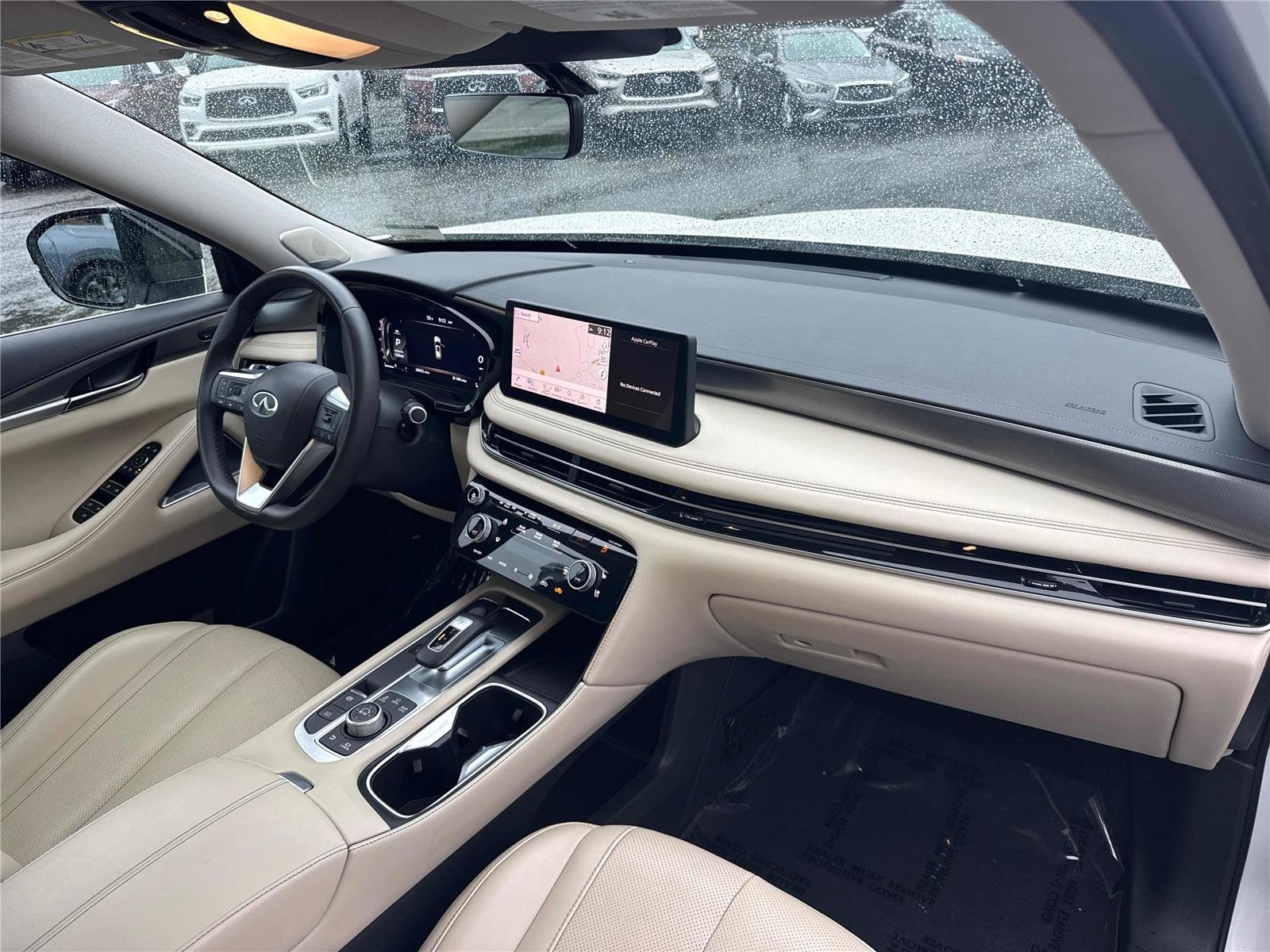 Used 2023 Majestic White INFINITI LUXE image 30