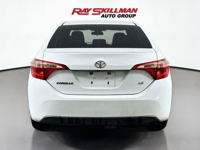 2017 Toyota Corolla LE - Photo 6