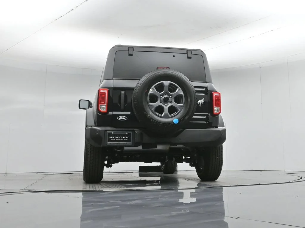New 2026 Shadow Black Ford Big Bend image 45
