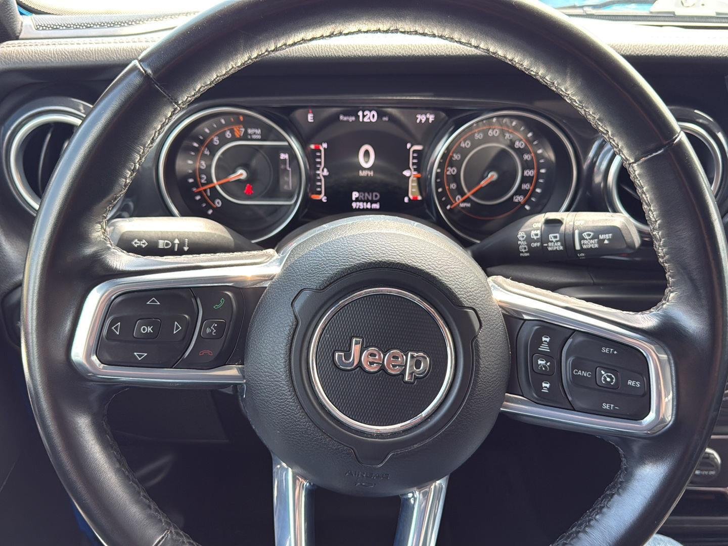 Used 2022 Hydro Blue Pearlcoat Jeep Unlimited Sahara Altitude image 18