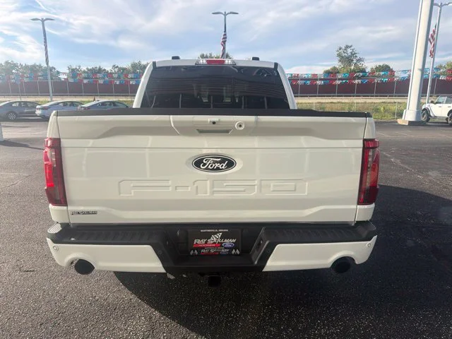 New 2026 Oxford White Ford XLT image 26