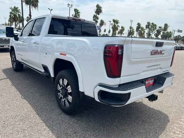 Used 2024 Summit White GMC Denali image 5