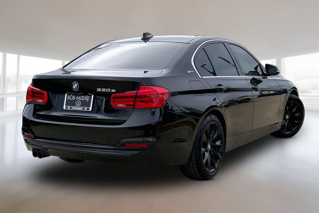Used 2018 BMW 3 Series 330e with VIN WBA8E1C50JA756485 for sale in Oklahoma City, OK