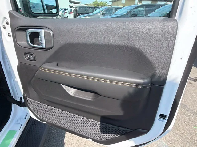 New 2026 Bright White Clearcoat Jeep Sahara image 8
