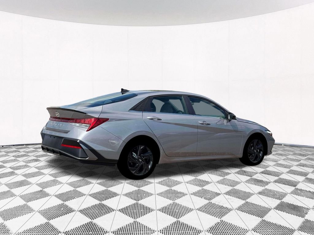New 2026 Silver Hyundai SEL Sport image 12