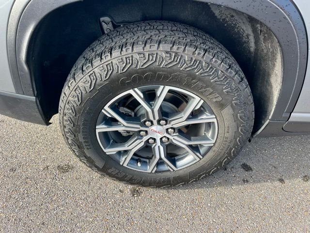 Used 2025 Silver GMC AT4 image 11