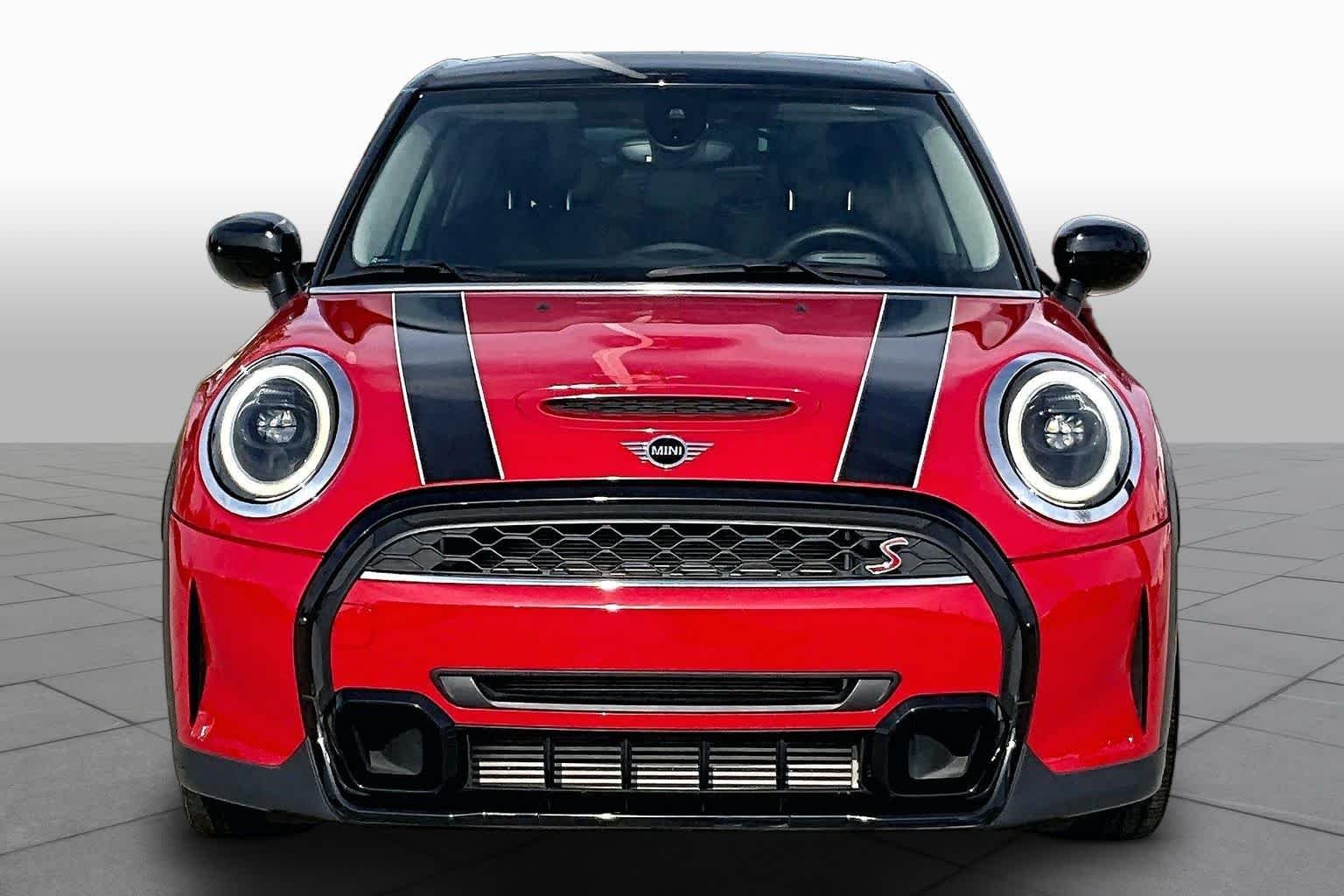 Used 2024 Chili Red MINI Cooper S image 3