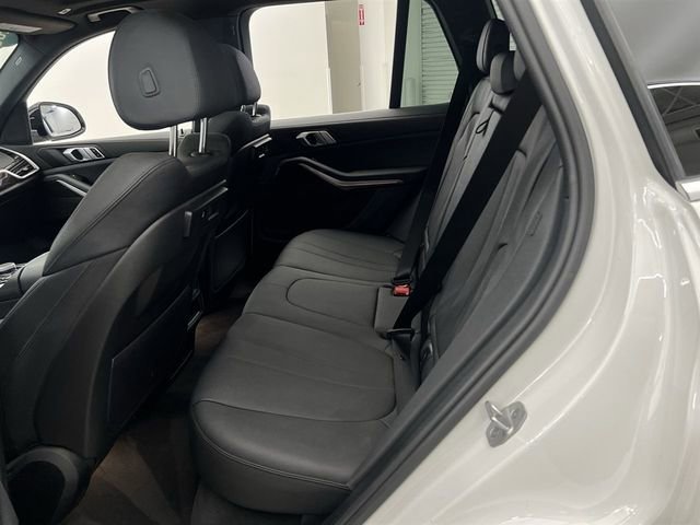 2021 BMW X5 40i - Photo 11