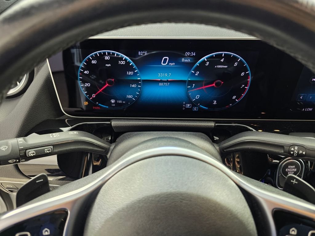 Used 2021 Silver Mercedes-Benz GLA 250 image 18