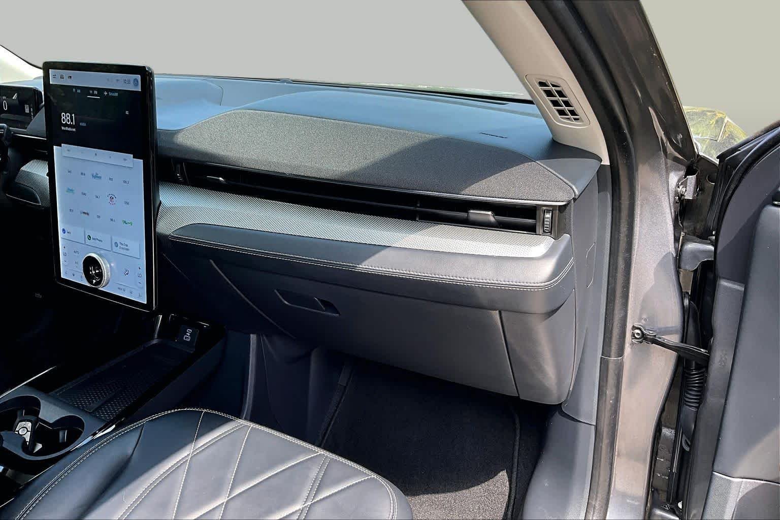 Used 2023 Carbonized Gray Metallic Ford Select image 18