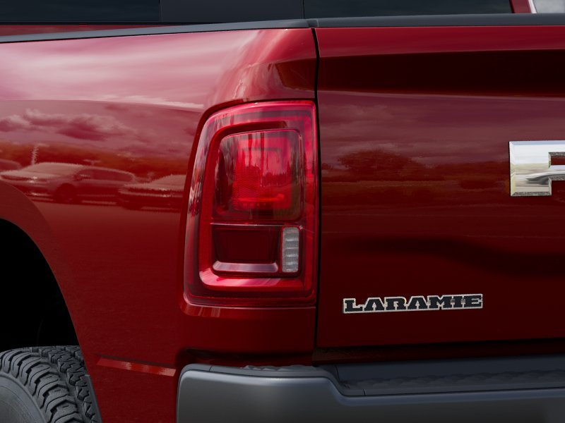 New 2026 Molten Red Pearl-Coat Exterior Paint RAM LARAMIE image 5
