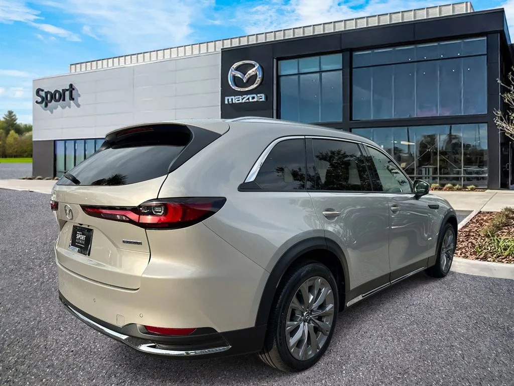 Certified Used 2024 Silver Mazda 3.3 Turbo Premium image 4