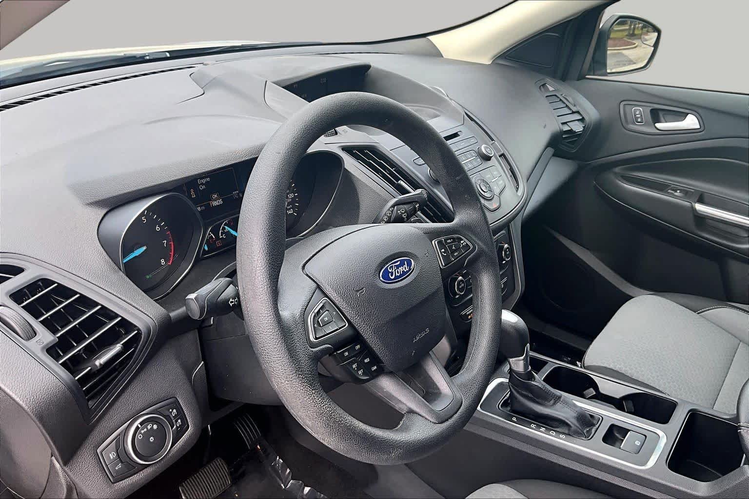 Used 2017 Ingot Silver Metallic Ford SE image 17
