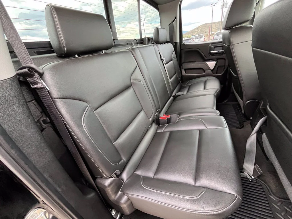 Used 2018 Black Chevrolet LT image 18