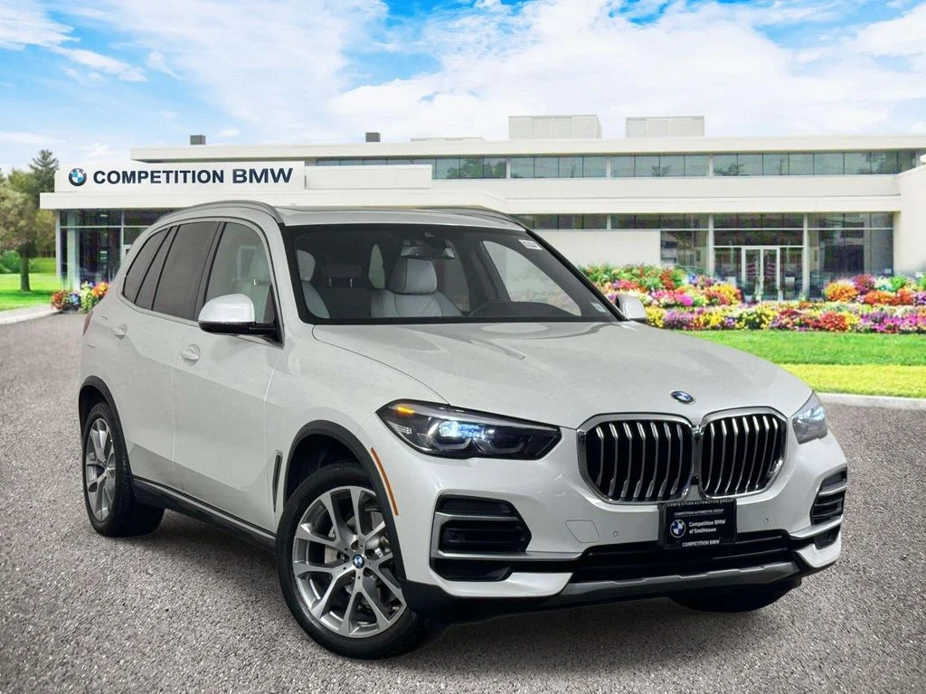 Certified Used 2023 White BMW xDrive40i image 1