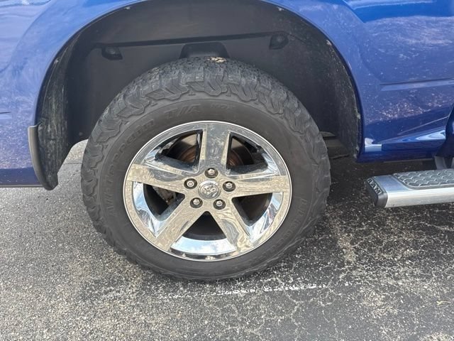 Used 2016 Blue Streak Pearlcoat Ram Express image 6