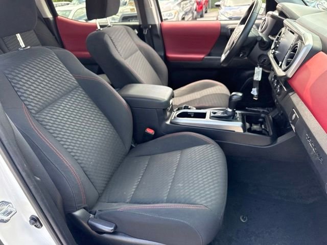2022 Toyota Tacoma SR5 - Photo 14