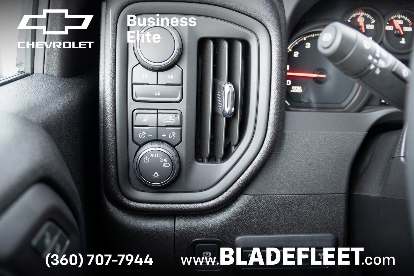 2025 Chevrolet Silverado 2500 HD Work Truck - Photo 9
