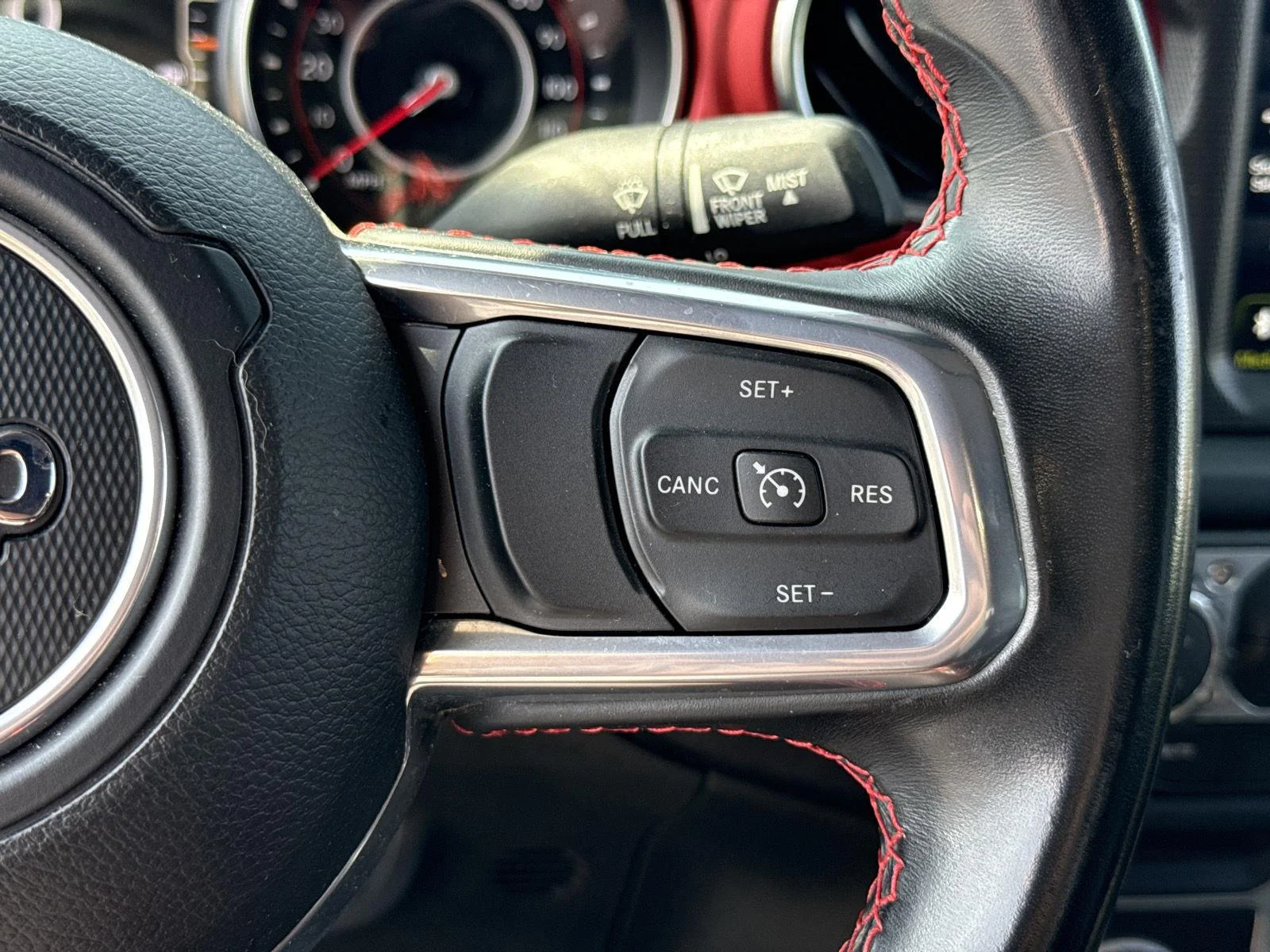 Used 2022 Black Clearcoat Jeep Rubicon image 13