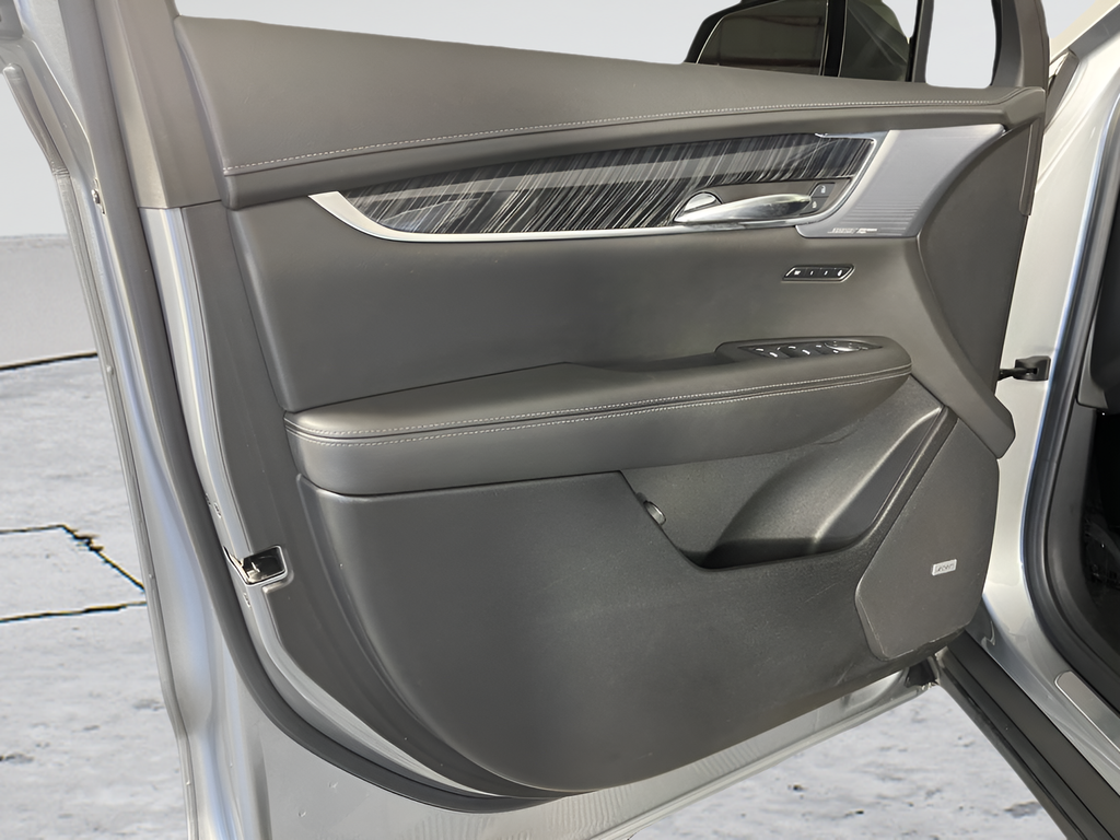 Used 2025 Silver Metallic Cadillac Premium Luxury image 9