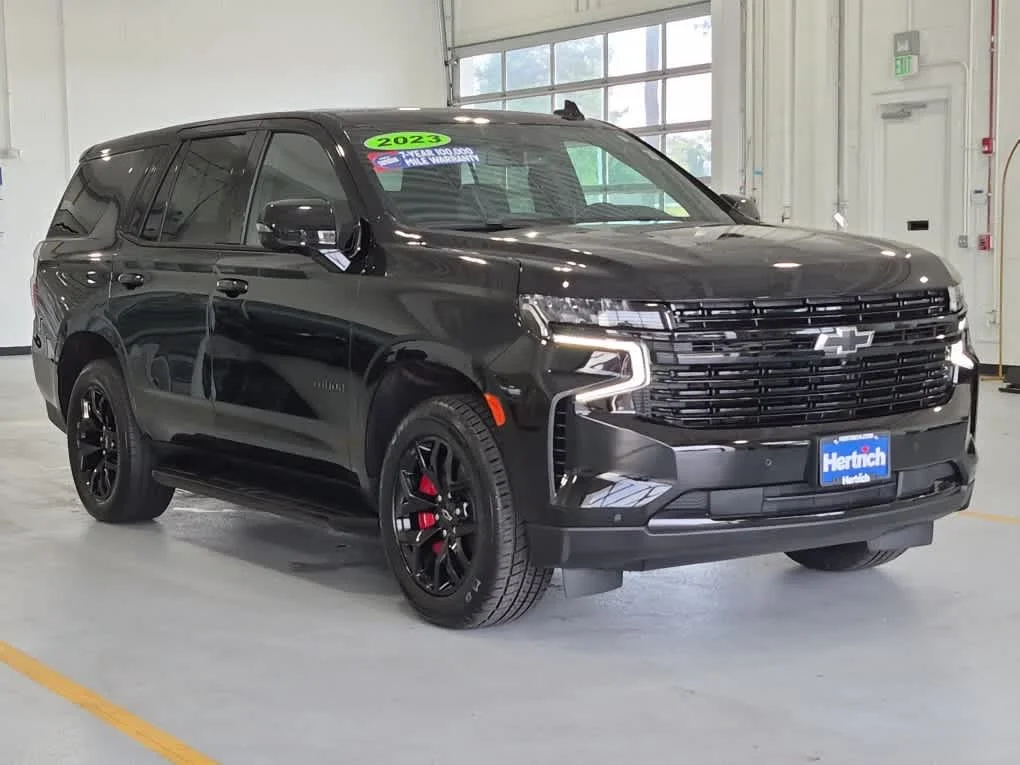 Used 2023 Black Chevrolet RST image 2