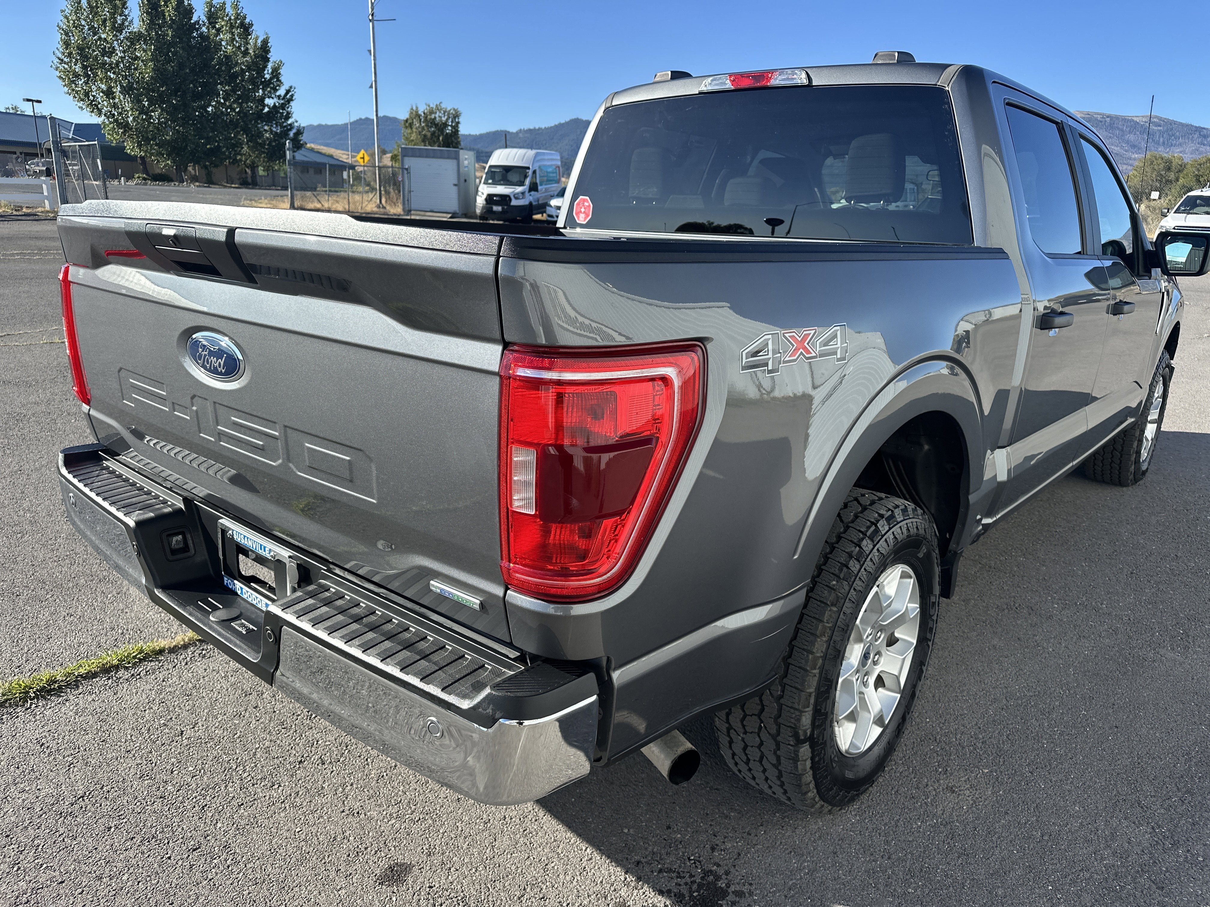 Used 2023 CARBONIZED GRAY Ford  image 5
