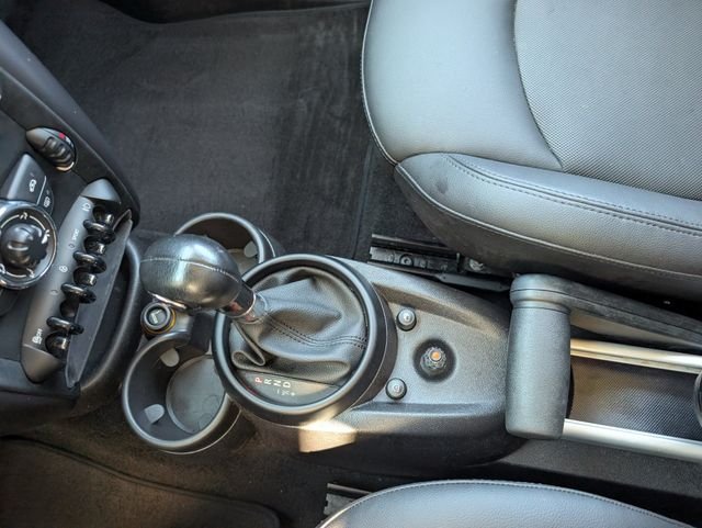 Used 2014 Red MINI Paceman image 18
