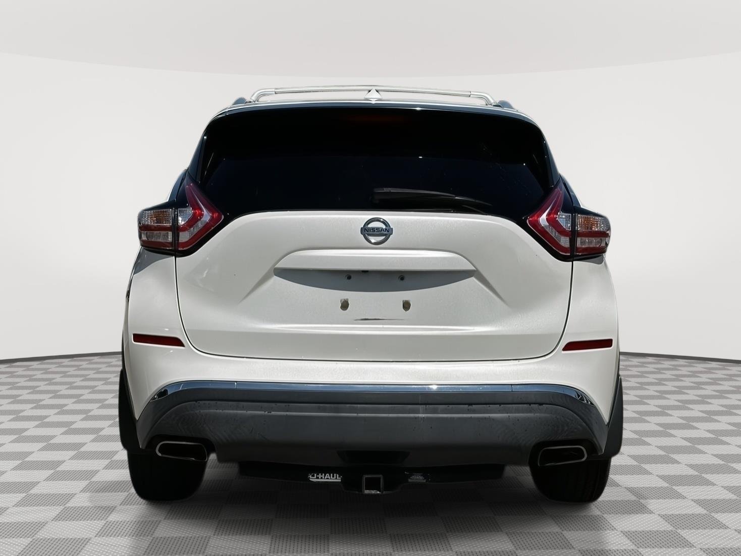 Used 2016 Pearl White Nissan SL image 5