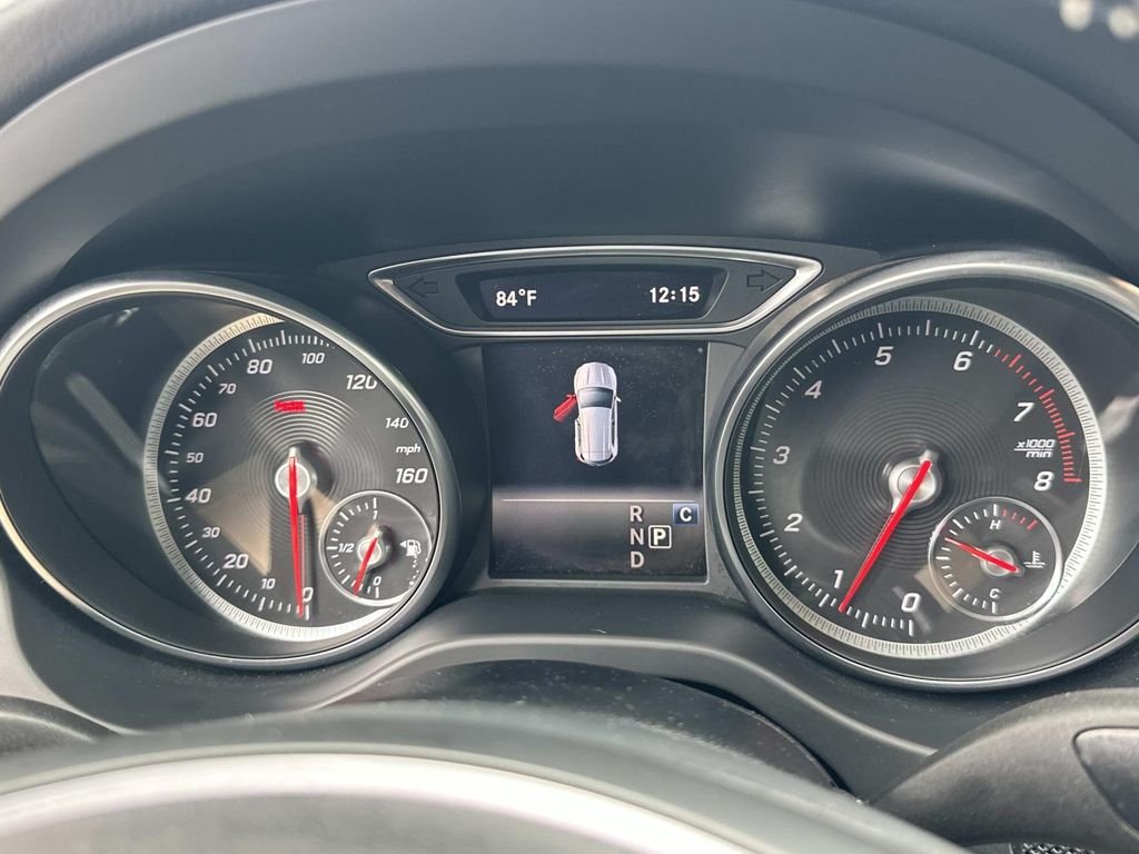 Used 2018 Mountain Gray Metallic Mercedes-Benz GLA 250 image 30