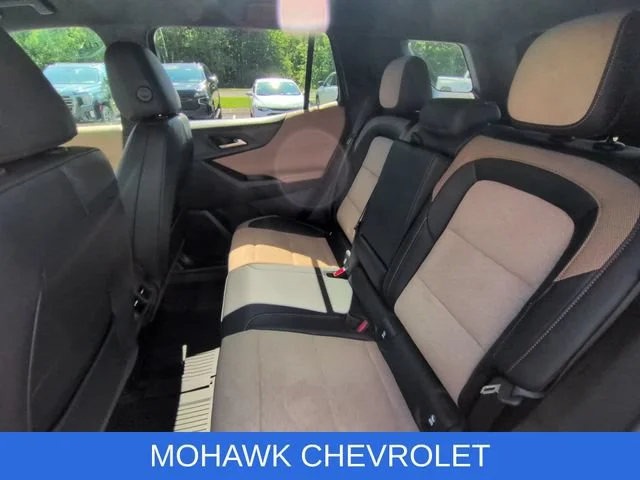 Used 2025 Cacti Green Chevrolet ACTIV image 25