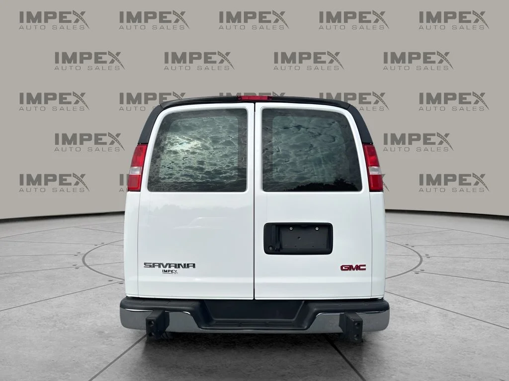Used 2023 White GMC Work Van image 4