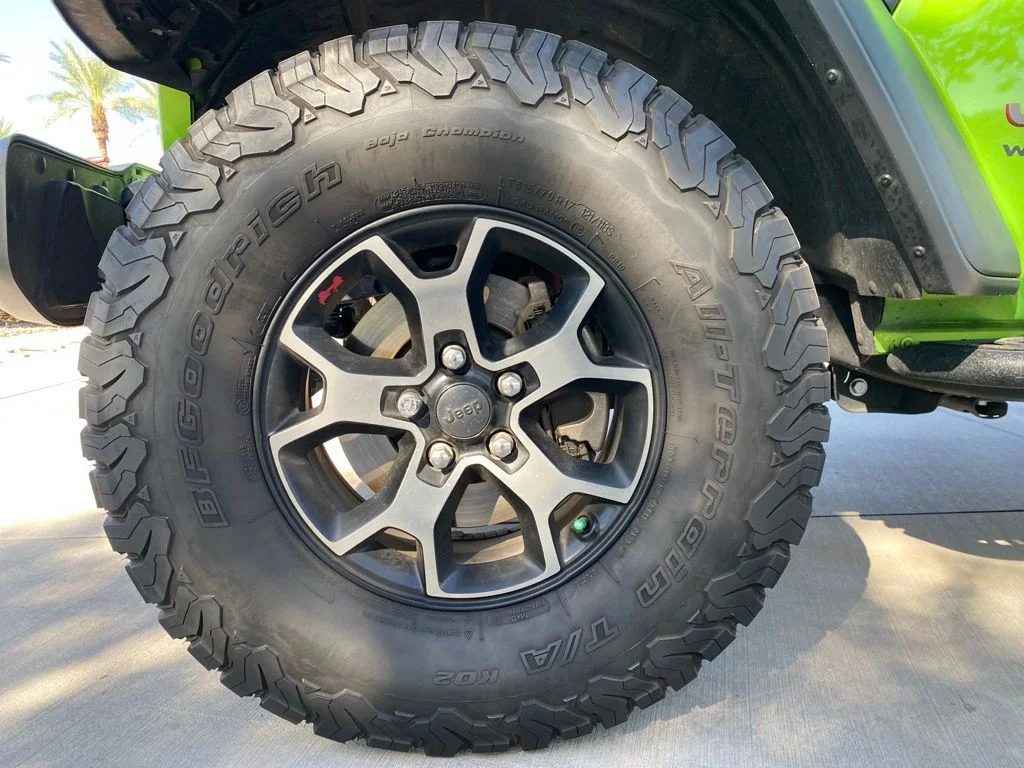Used 2019 Green Jeep Unlimited Rubicon image 9