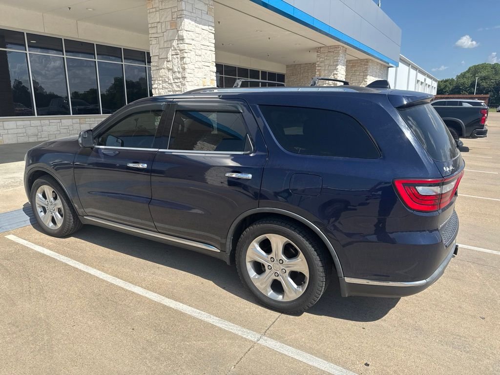Used 2015 Blue Dodge SXT image 2