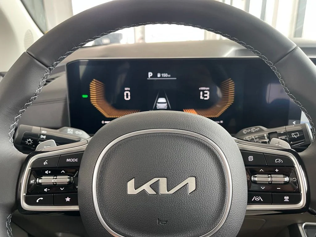 New 2026 White Kia EX image 11