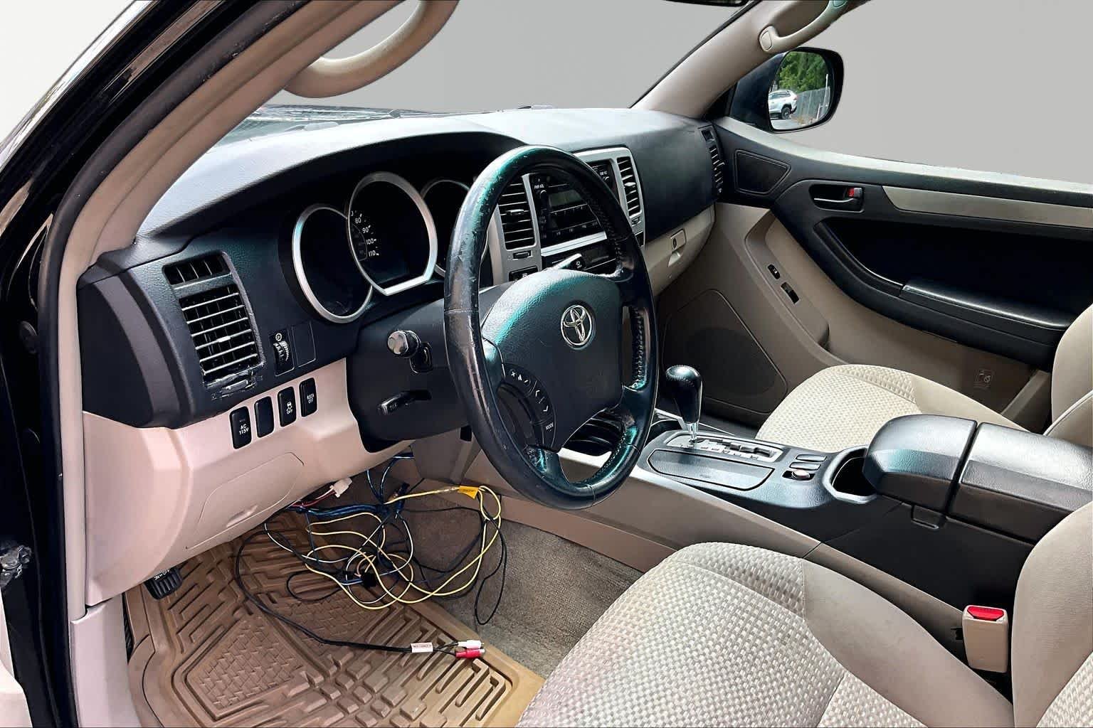 Used 2008 Black Toyota SR5 image 17