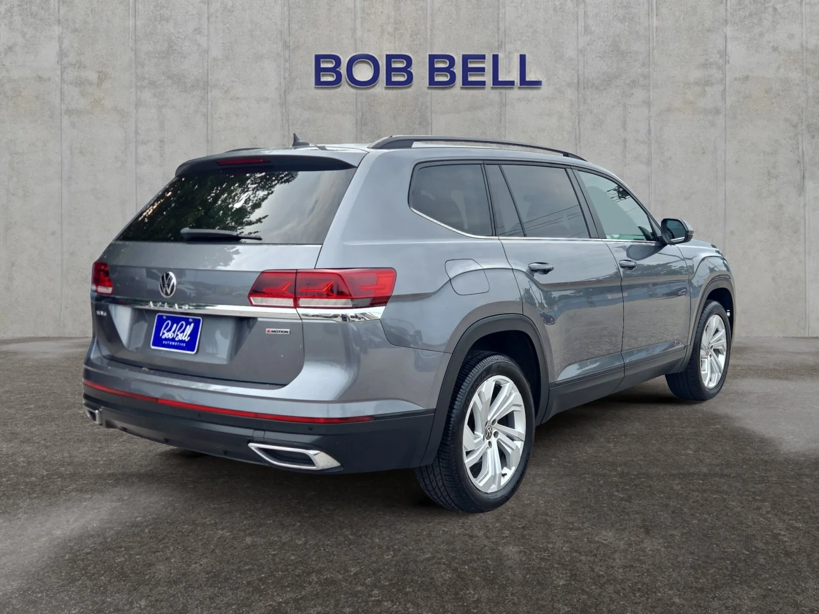 Used 2021  Volkswagen 3.6L V6 SE w/Technology image 5