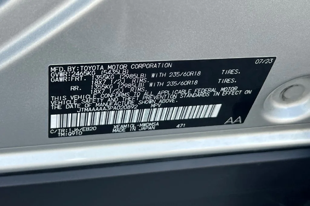 Certified Used 2023 Silver Toyota XLE image 31