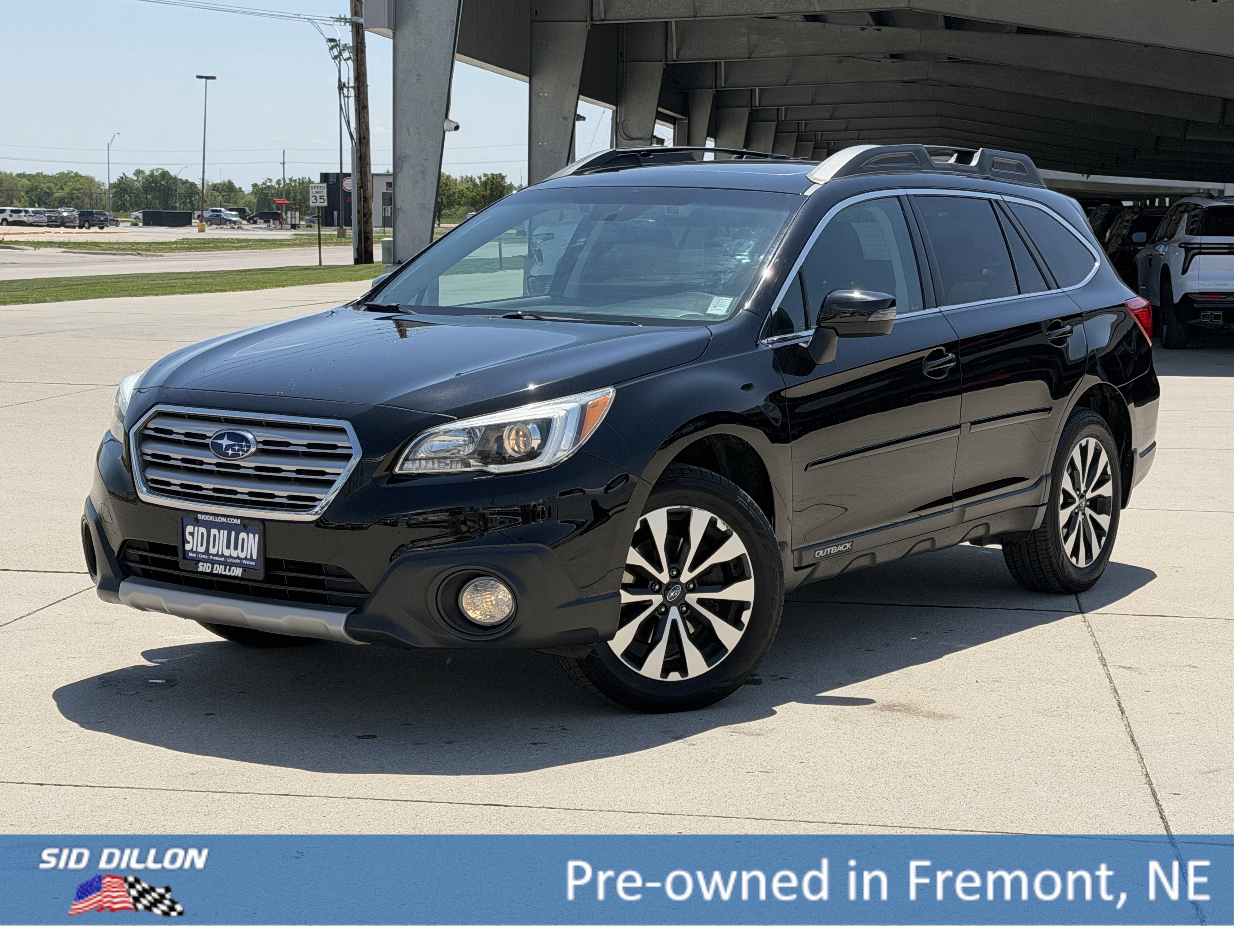2016 Subaru Outback 2.5i Limited CVT's photo