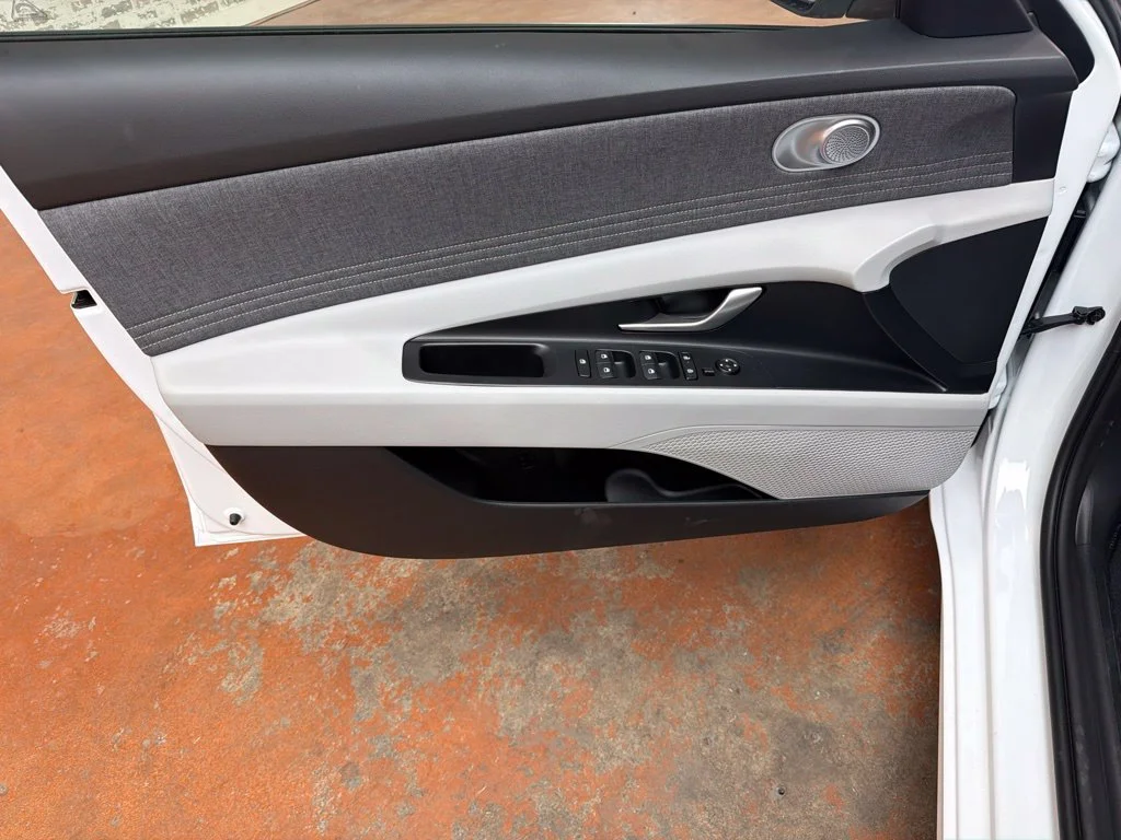 New 2026 Serenity White Hyundai SEL Sport Plus image 29